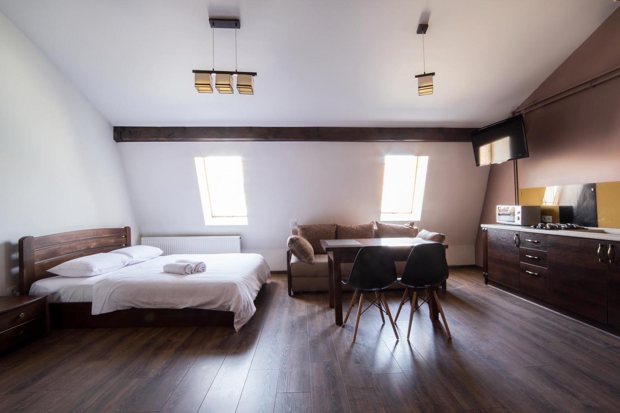 Аpartments In The Center On Mitniy Square Appartement Lviv Buitenkant foto