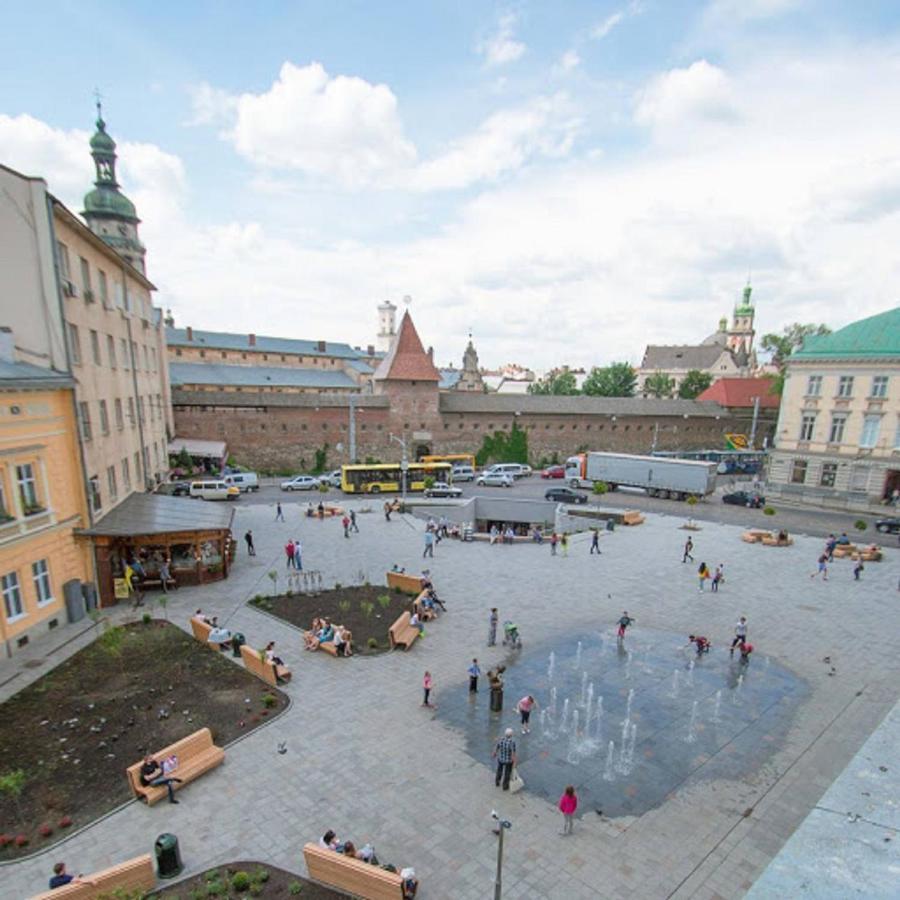 Аpartments In The Center On Mitniy Square Appartement Lviv Buitenkant foto
